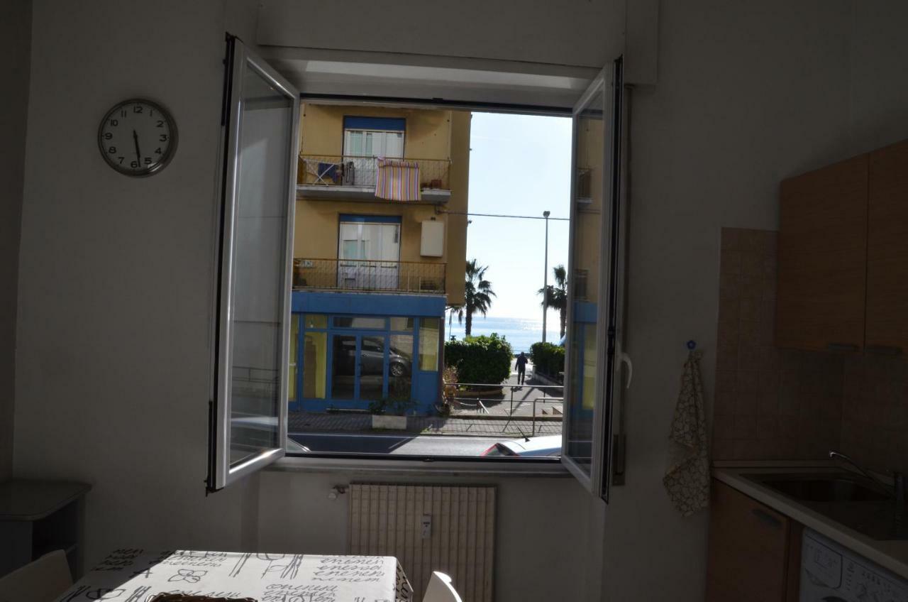 A Due Passi Dal Mare Lägenhet Sestri Levante Exteriör bild